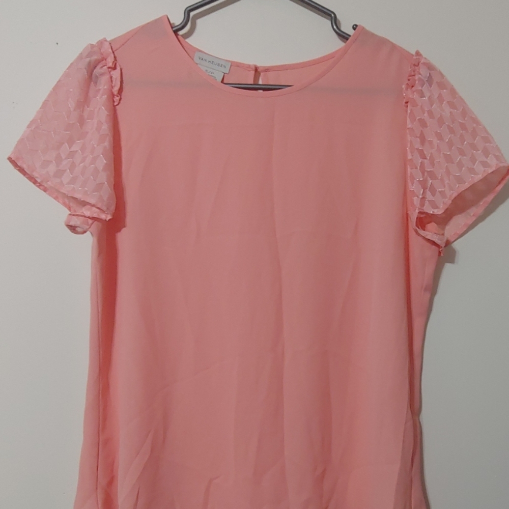 Van Heusen top